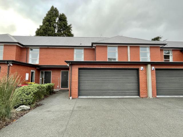 Calling 2027 Students 3 Athol Terrace, Upper Riccarton