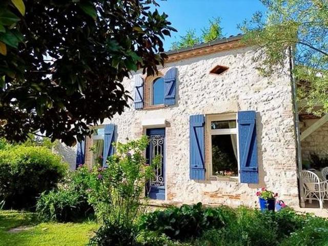 Calme et charme en pierre à Villeneuve sur Lot