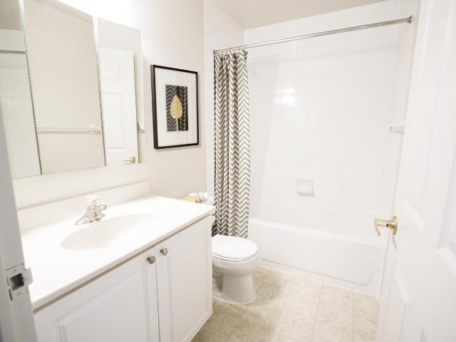 Capulet Towers III 2 Bedroom Apartment for Rent at 80 Capulet Lane, London, ON N6H 0B4 West London