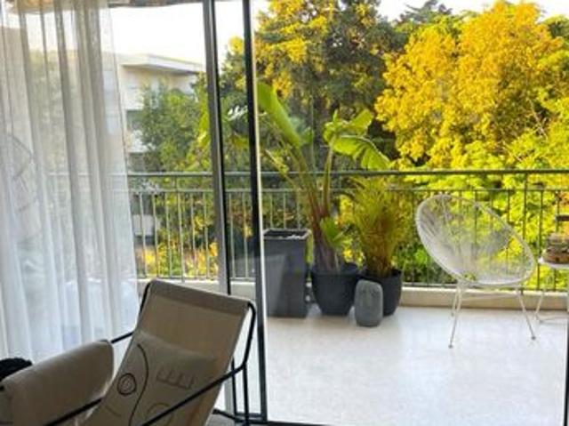 CAP brun appartement T4