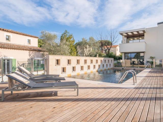 CAP D’ANTIBES JARDIN PRIVATIF PISCINE