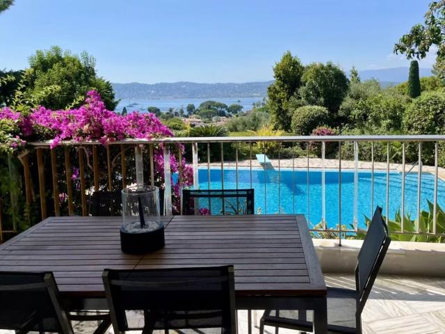 CAP d’Antibes, Superbe appartement avec vue mer et piscine