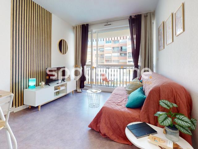 Cap D'agde, Centre Port Grand T2 avec piscine, ascenseur 32m² Agde Cap d'Agde