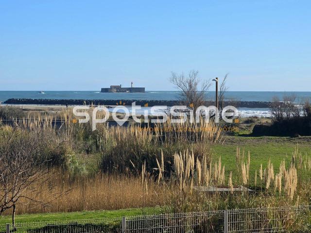 Cap D'agde Rochelongue |1er ligne T2 vue mer avec parking +. 33m² Agde Cap d'Agde