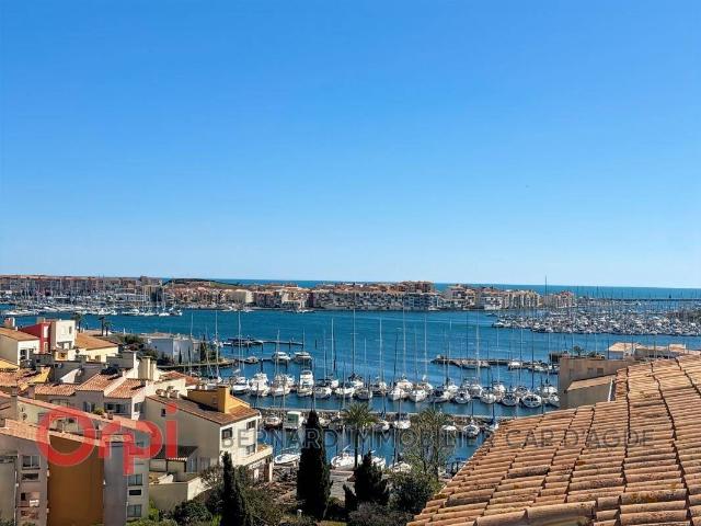 CAP D'AGDE T3 MEZZANINE TERRASSE GARAGE VUE MER
