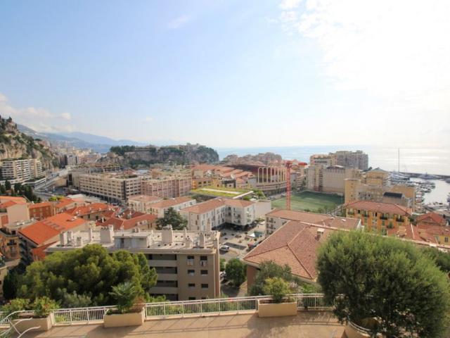 CAP D'AIL Magnifique 3 pièces meublé avec terrasse, vue me