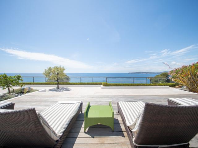 CAP D'AIL – Penthouse d'exception avec piscine privée