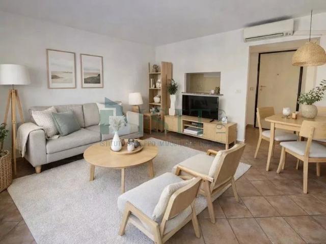 CAP D'ANTIBES 10 BOULEVARD DU CAP 2P Rez de Jardin proche mer