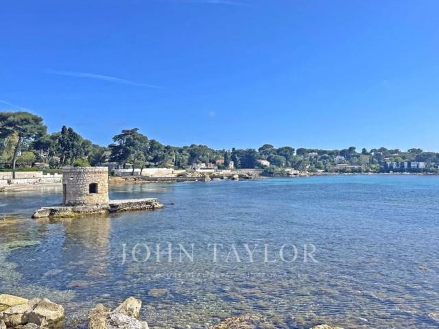 Cap d'Antibes | A pied des plages