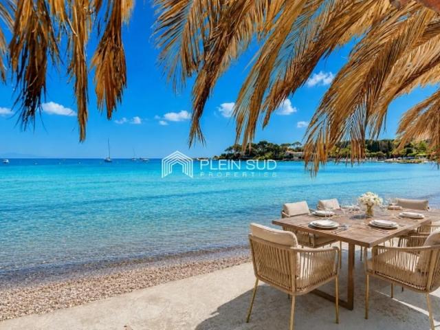 CAP D'ANTIBES, OFF MARKET