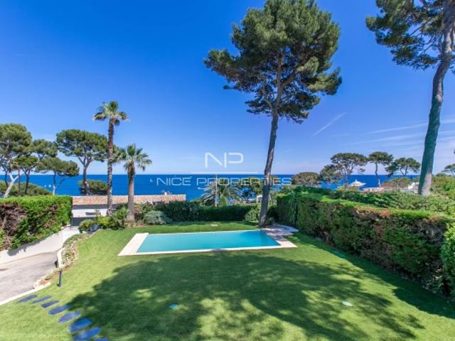 Cap d'Antibes, magnifique villa d'inspiration Néo Florentine avec piscine et splendide vue mer