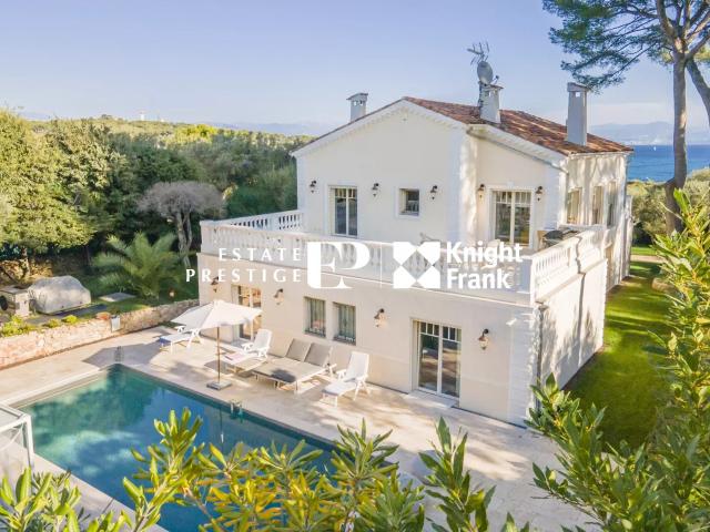 Cap d'Antibes Magnifique villa rénovée à deux pas des plages