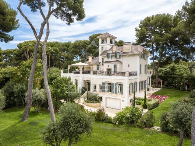 Cap d'Antibes Magnifique Propriété style Belle époque dans. 631m² Antibes