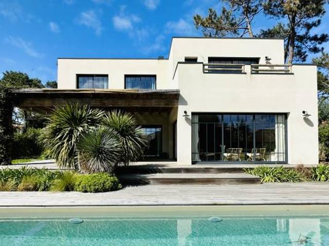 CAP FERRET, CENTRE VILLAGE, VILLA HAUTE COUTURE, 220 M², JARDIN & PISCINE