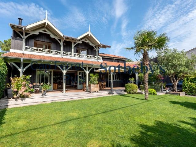 Cap Ferret Propriété D'exception Au Coeur Du Village 375m² Le Cap Ferret