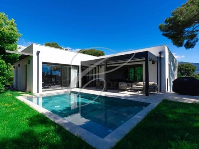 CAP MARTIN LUXUEUSE VILLA NEUVE