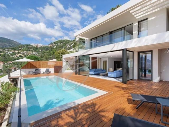 CAP MARTIN LUXUEUSE VILLA NEUVE