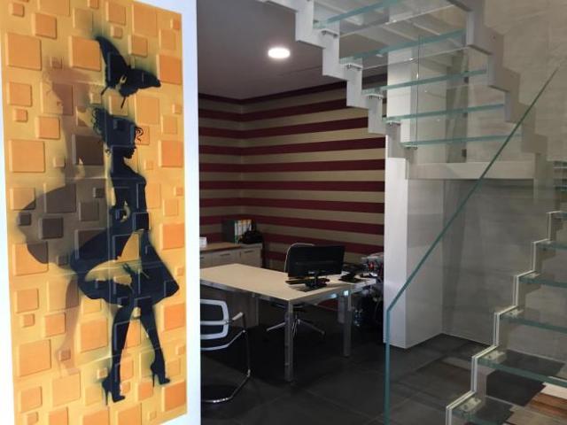 Capannone artigianale in vendita a Massa 650 mq Rif: 1363661