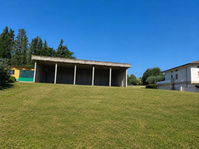 Capannone artigianale in vendita a Gragnano Capannori 370 mq Rif: 1427847