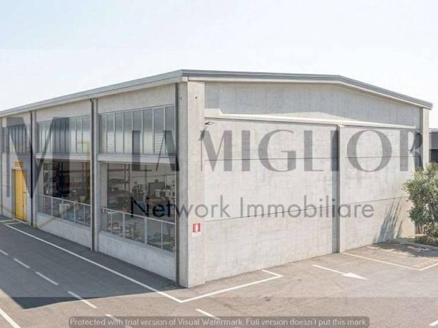 Capannone in affitto a Montemurlo