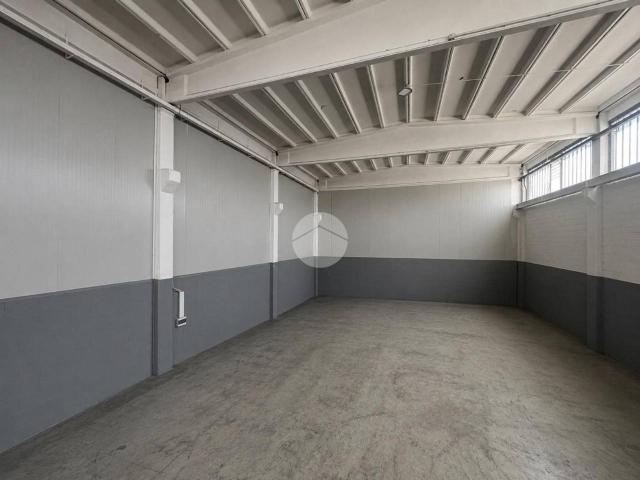 Capannone in affitto a Albano Sant'Alessandro