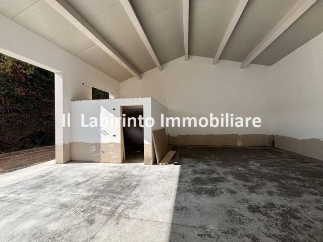 Capannone in affitto a Faenza