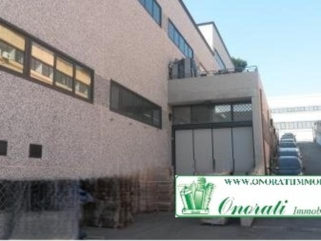 Capannone in affitto a Guidonia Montecelio