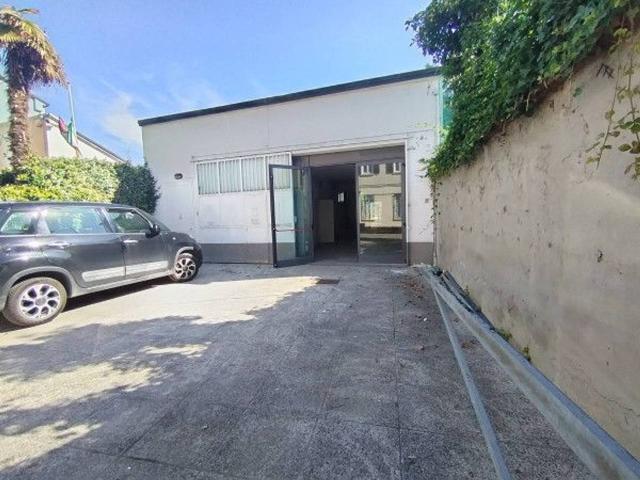 Capannone in affitto a Lugo