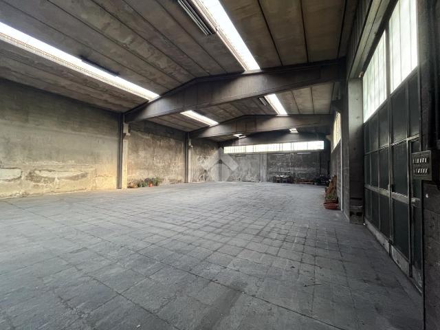 Capannone in affitto a Lissone