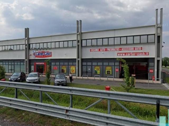 Capannone in affitto a Peschiera Borromeo