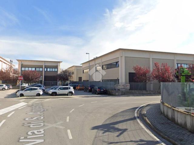 Capannone in affitto a Pistoia