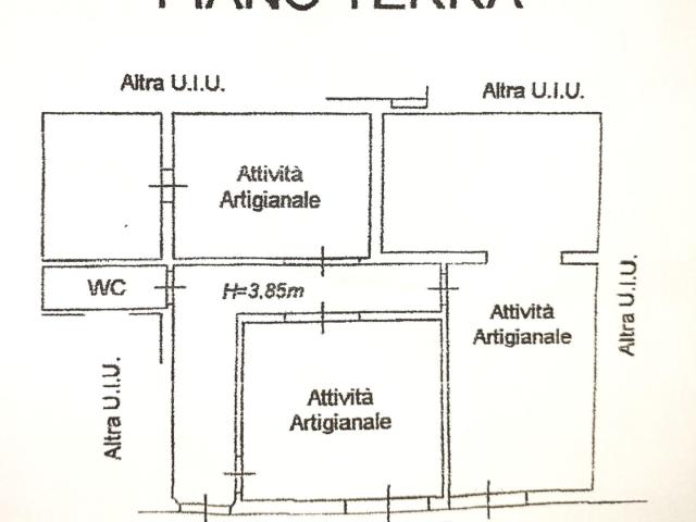 Capannone in Affitto a Pontedera