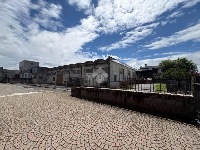 Capannone in affitto a San Zenone Degli Ezzelini