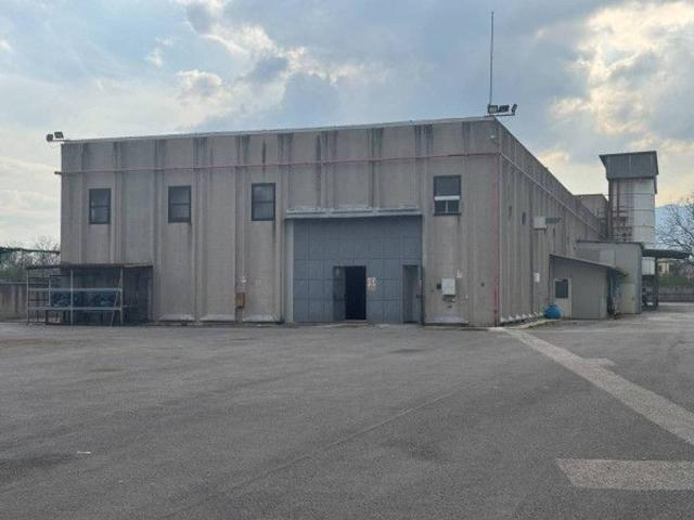Capannone in affitto a San Gennaro Vesuviano