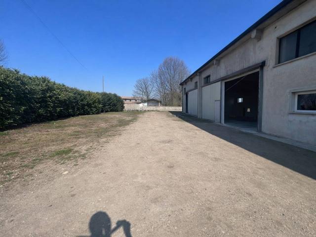 Capannone in affitto a San Giorgio In Bosco