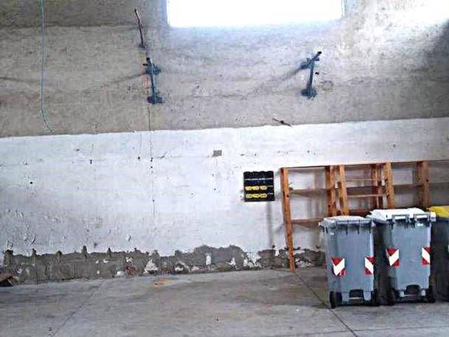 Capannone in affitto a Sarzana