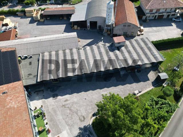 Capannone in affitto a Valdobbiadene