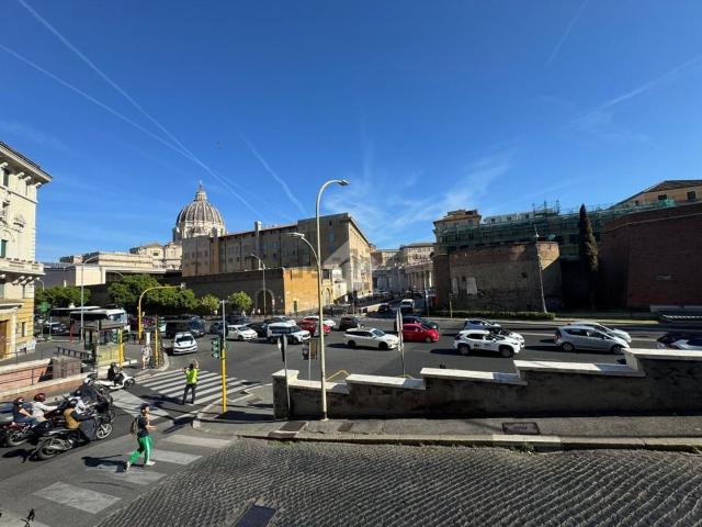 Capannone in affitto di 40 m² in Viale delle Mura Aurelie, 19