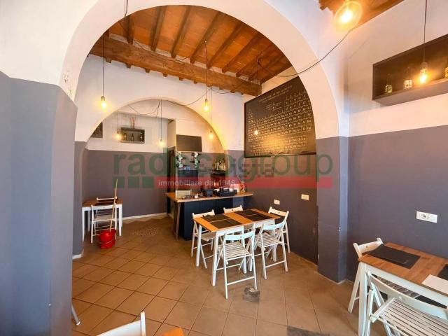 Capannone in affitto di 53 m² in Piazza della Vittoria