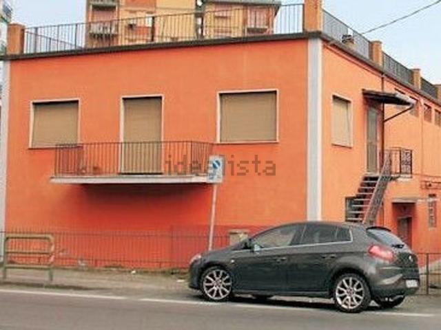 Capannone in affitto di 500 m²