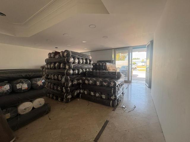 Capannone in affitto di 500 m² in Via Boscofangone