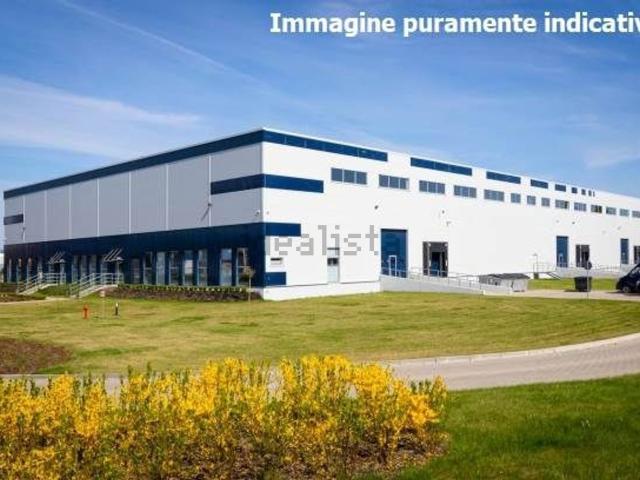 Capannone in affitto di 500 m² in Via dell&apos Alloro, 20