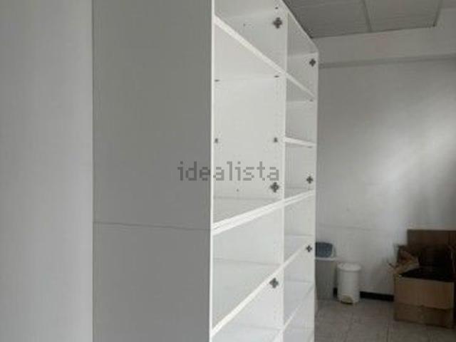 Capannone in affitto di 5100 m²