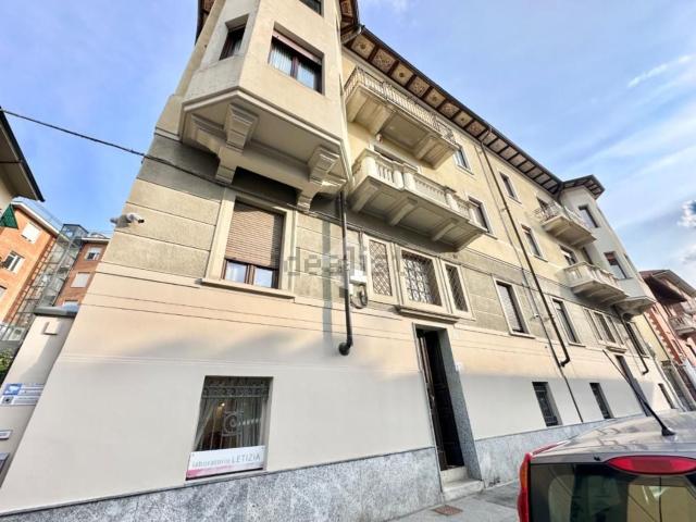 Capannone in affitto di 57 m² in Via Luisa del Carretto, 26