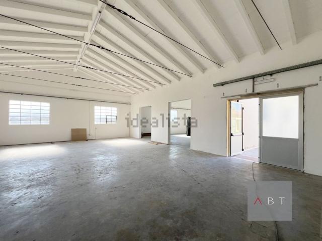 Capannone in affitto di 600 m²