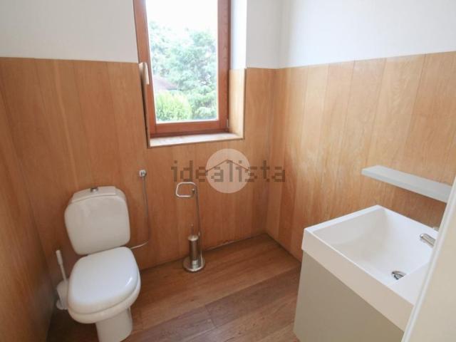 Capannone in affitto di 610 m² in Via M. Baiettini, 1