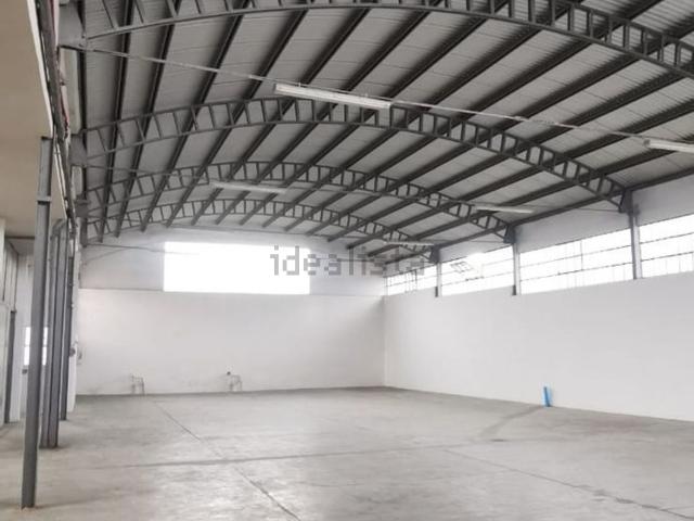 Capannone in affitto di 620 m² in Località Rilate, 39