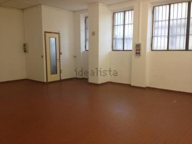 Capannone in affitto di 80 m² in Via Giuseppe Verdi, 24