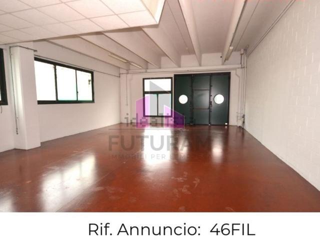 Capannone in affitto di 90 m²