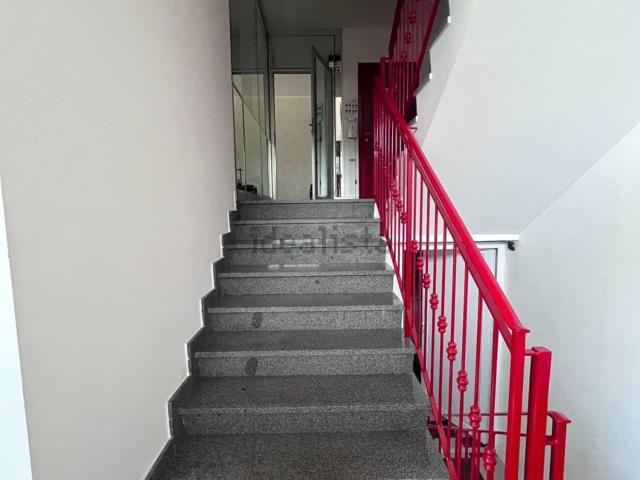 Capannone in affitto di 980 m²